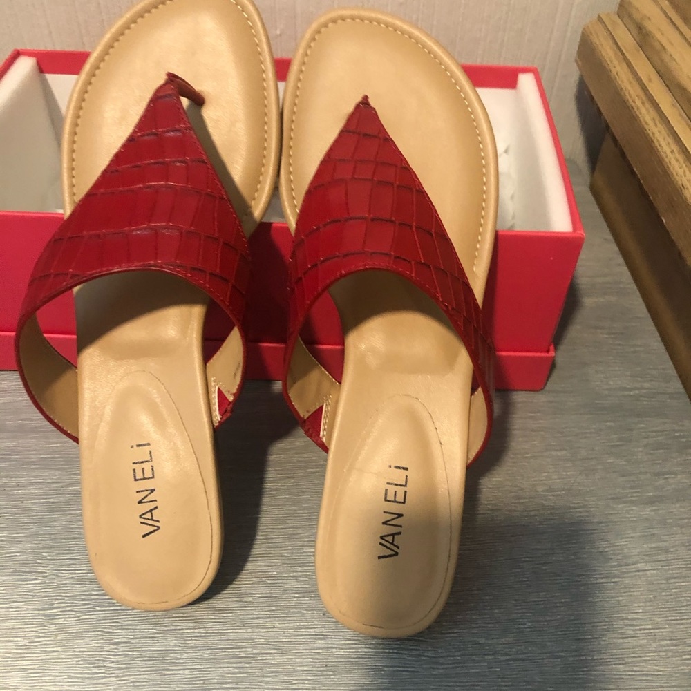 🏝NIB🏝VANELi 🏝YOANNA🏝Red Croco Print🏝91/2M🏝